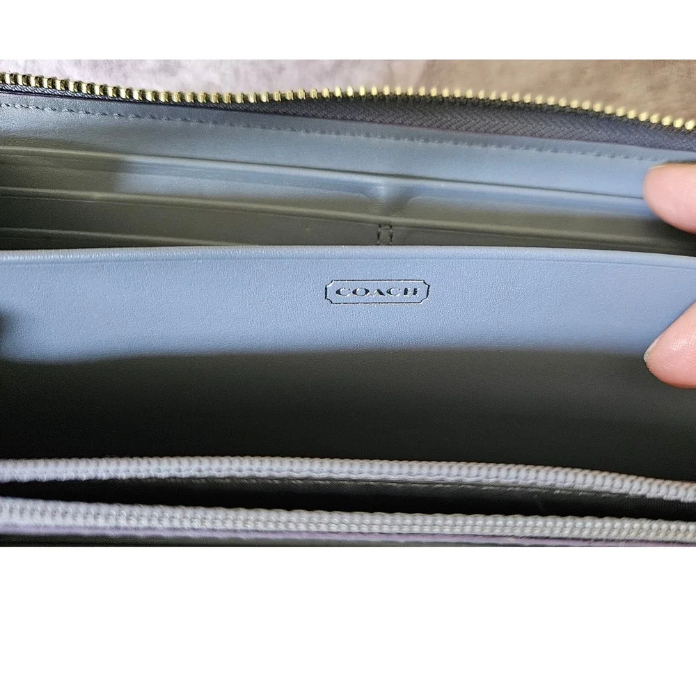 Coach Blue/Grey Signature Zip Around Wallet Designer Purse Clutch Organizer‎